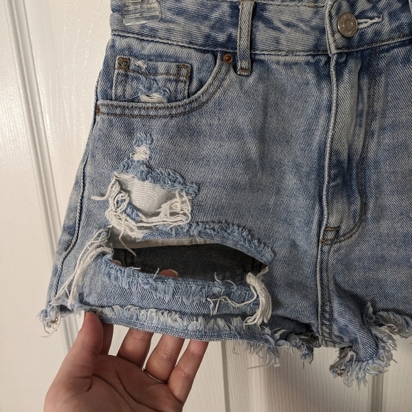 Pacsun Distressed High Rise Festival Shorts in Classic Blue Jean‎ Size 24 - Picture 5 of 7